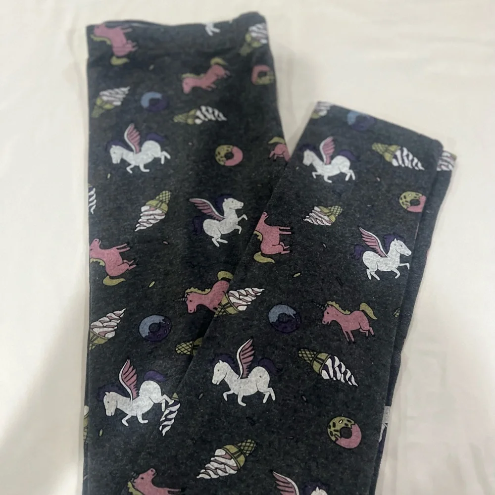 Bundle girls size large outfit unicorn‎ leggings with Arizona size large t-shirt